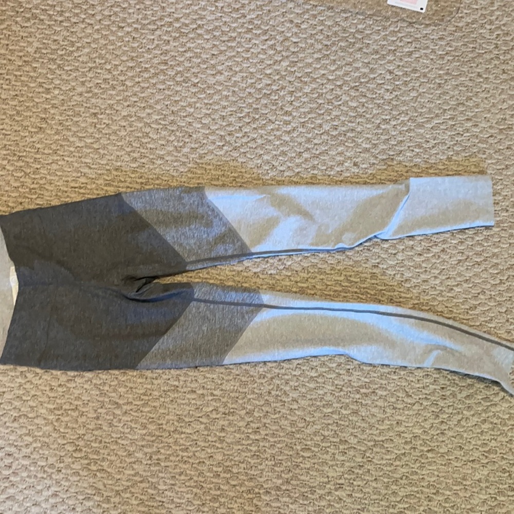 Outdoor voices tri color legging size xs